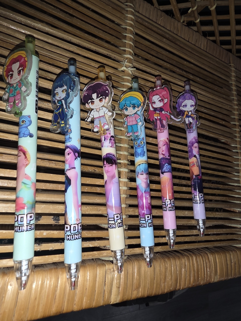 K-Pop Character Gel Pens - Colorful Set Of 6. NEW!